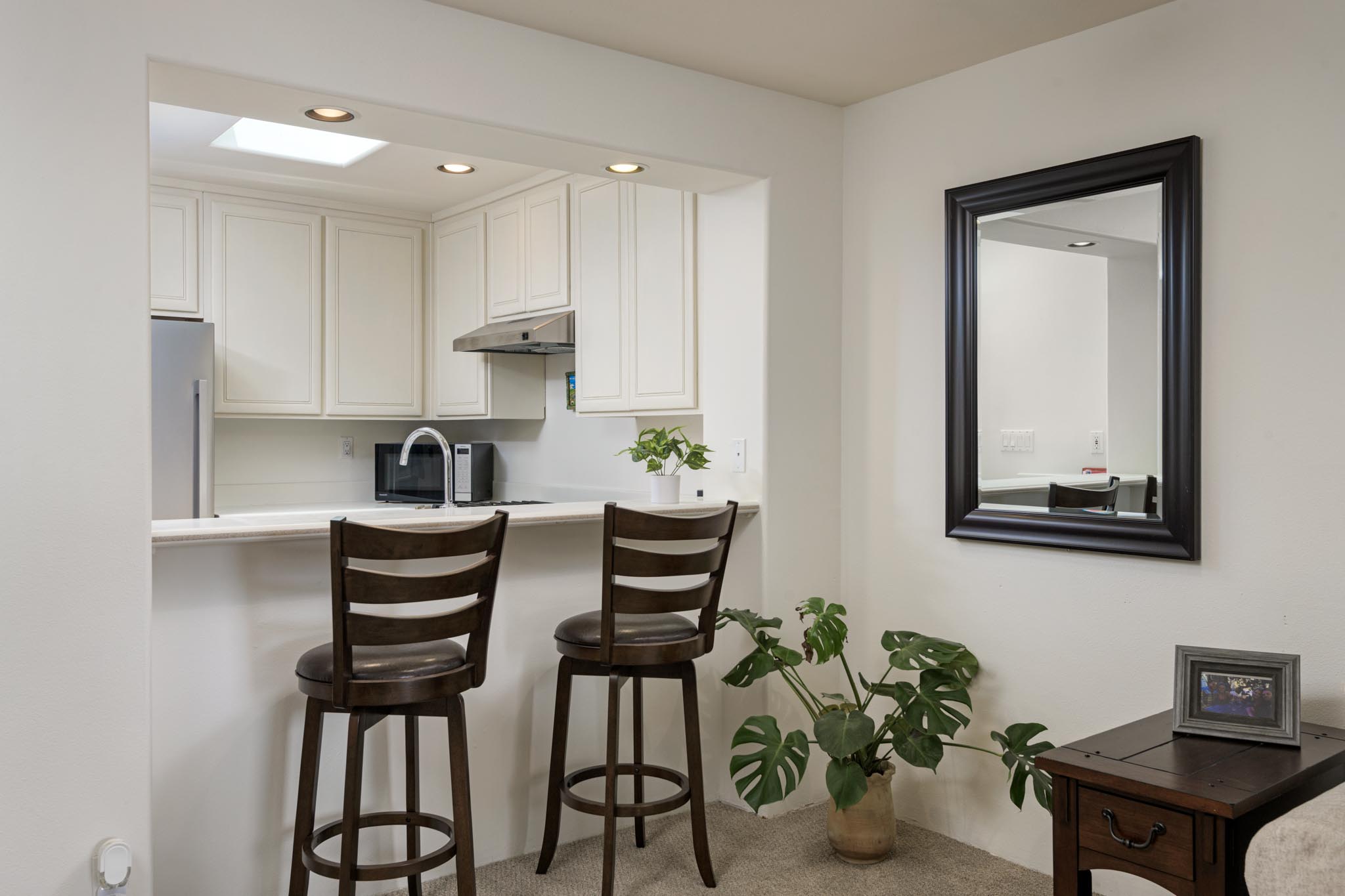 Breakfast bar