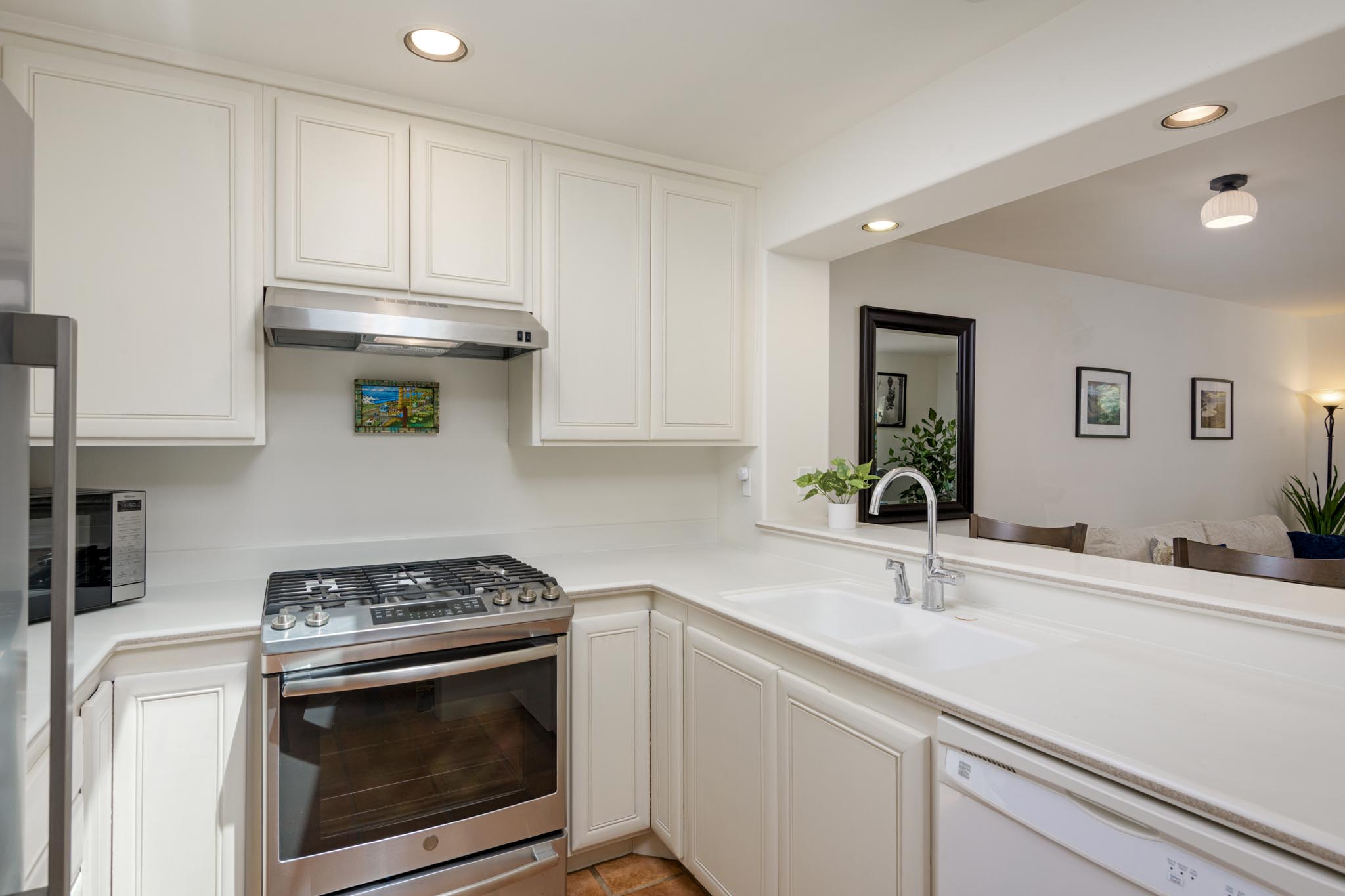 Kitchen 1